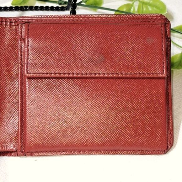 Prada Bifold Wallet in Red Authentic Good Condition - Picture 5 of 16